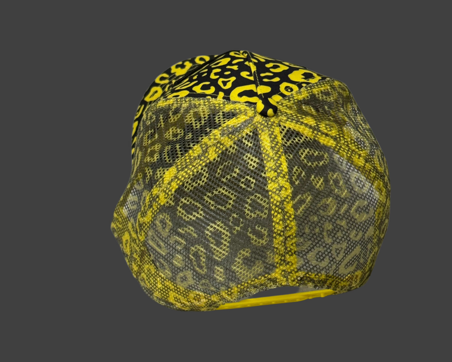 Leopard Trucker Hat (Black/yellow)